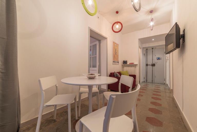 4, Qflat Colosseum lovely apartment, Rome