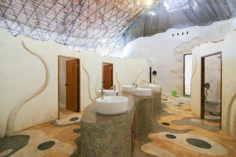 Bathroom 4, Naidee Sculptured Huts, Hua Hin