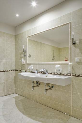 Bathroom 5, Imperial Hotel Ostrava, Ostrava