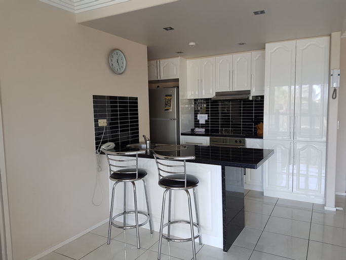 Dining Room 4