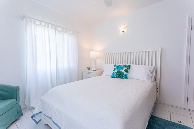Bedroom 3, Coralito Bay Suites & Villas
