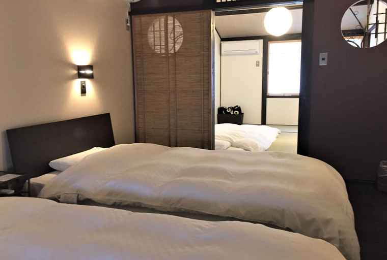 Bedroom, Shinmonzen Ryugin, Kyoto