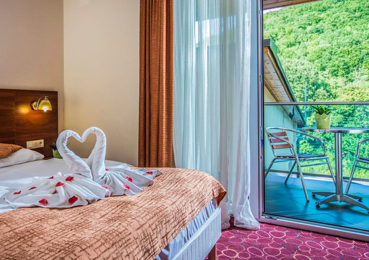 Bedroom 2, Patak Park Hotel, Szentendre