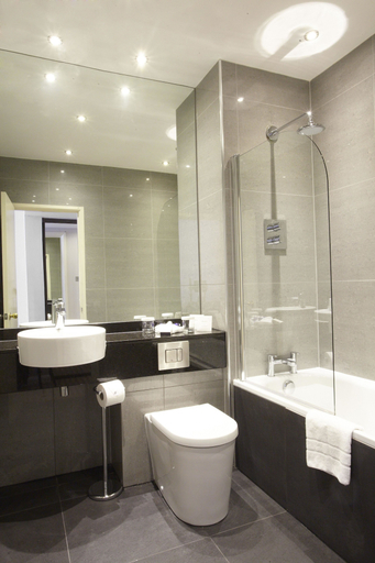 Bathroom 5, The Manor House At Celtic Manor, Newport