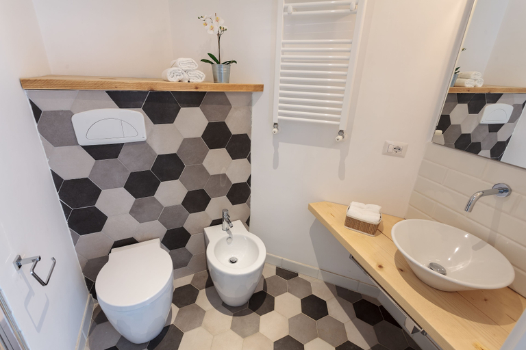 Bathroom 5, Maison Coquette, Rome