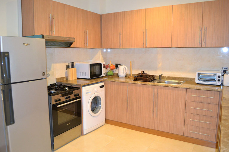 Private kitchenette 5, Stylish 1BR near MOE - MRD, Dubai