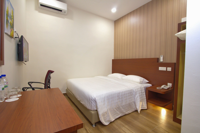Bedroom 4, Elegant Hotel, Batu Pahat