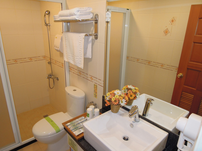 Bathroom 3, Deep Breathing B&B 2, Hualien