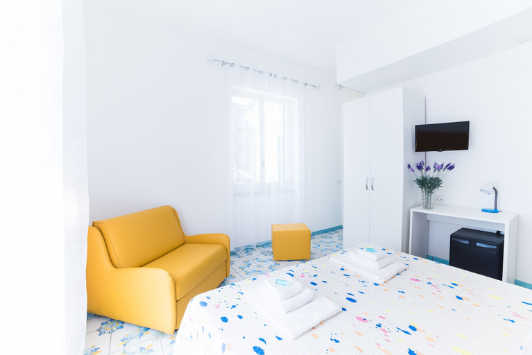 Bedroom 3, La Casa di Aurora, Salerno