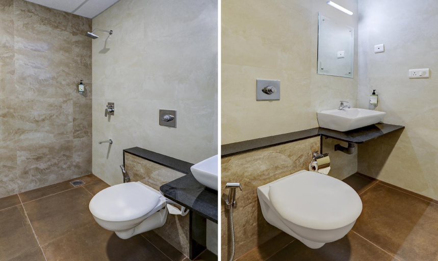 Bathroom, Treebo The Horizon Kankanady, Dakshina Kannada