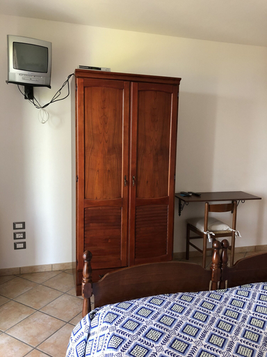 Bedroom 5, Garni Marika, Brescia