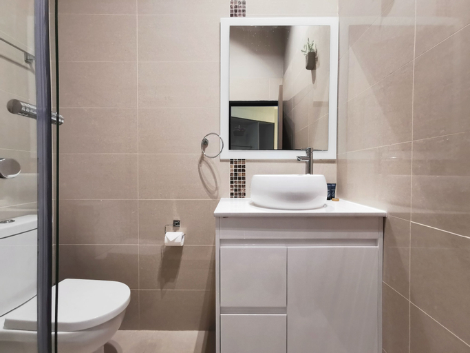Bedroom 4, City Budget Hotel, Sydney