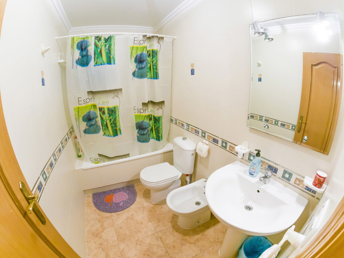Bathroom, Homely Apartments Radio Murcia, Alicante