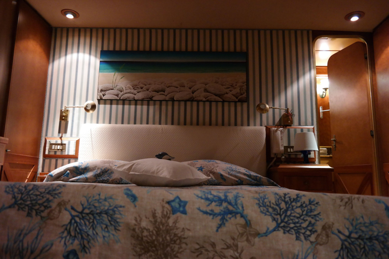 Bedroom 2, Yacht Suite Salerno, Salerno