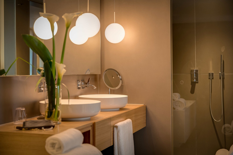 Bathroom 5, Ohla Eixample, Barcelona