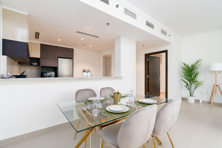 In-room dining 4, Lux BnB  Dubai Creek Harbour BLVD Views, Dubai