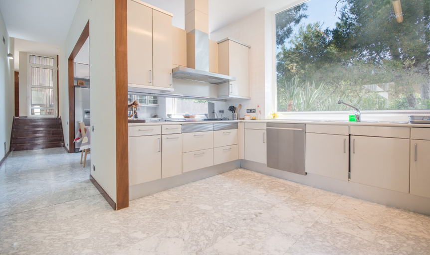Others 5, Luxury Beachfront Villa in Tarragona TH 63, Tarragona