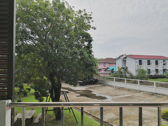 Others 5, Taweesuk Residence, Muang Samut Sakhon