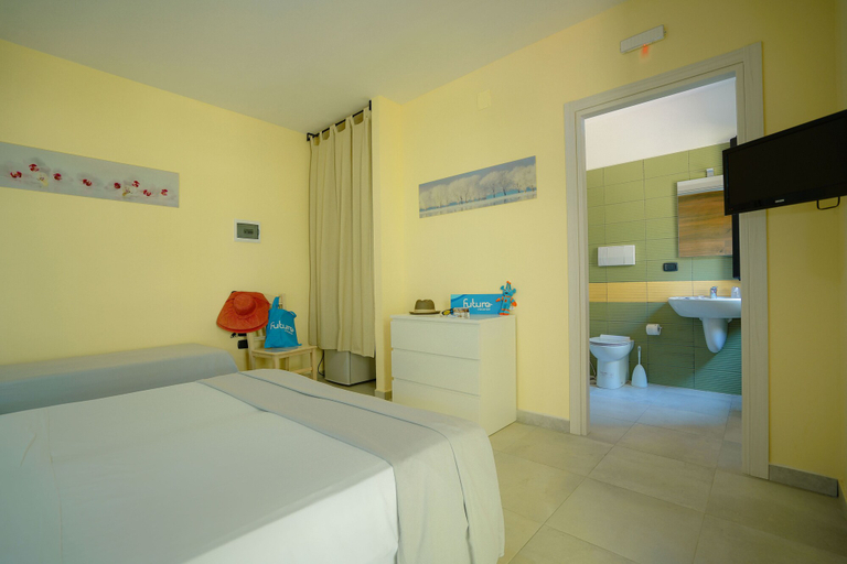 Bedroom 3, Villaggio Emmanuele, Foggia