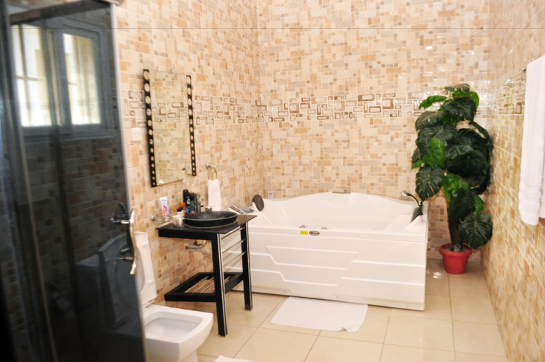 Bathroom 4, J. Gibson Hotel, Eti-Osa