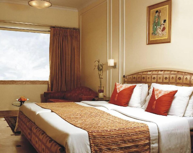 Regency Hotel, Mumbai City