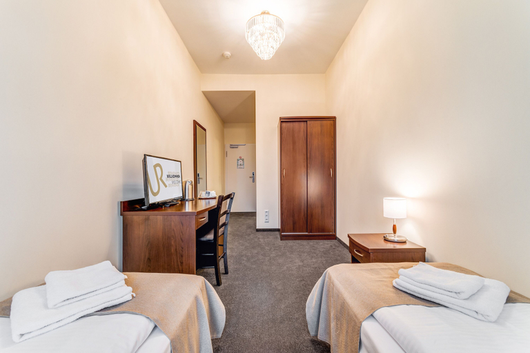 Bedroom 4, Upper Room Hotel Kurfurstendamm, Berlin