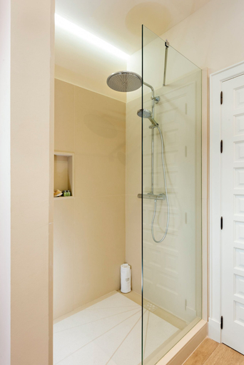 Bathroom 4, Palacio Bucarelli, Sevilla