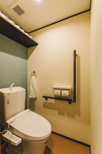Bathroom 3, Hostel Koharubiyori Kyoto, Kyoto