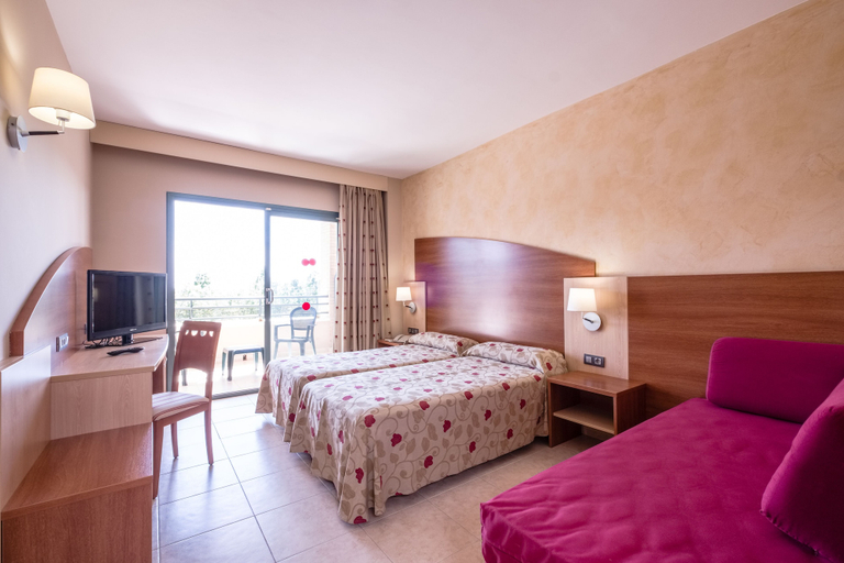 Bedroom 3, Hotel California Palace, Tarragona