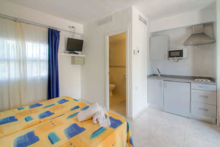 Bedroom 5, Complejo Lago Playa, Baleares