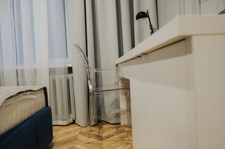 Others 5, Grey House, Sankt-Peterburg gorsovet
