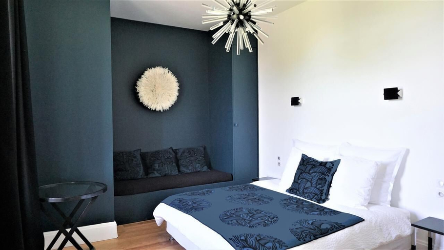 Bedroom 4, Chateau Bernon, Gironde