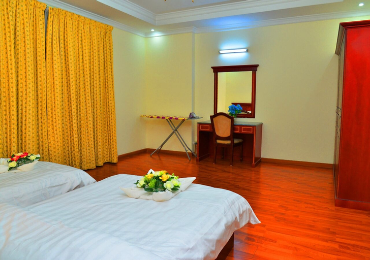 Bedroom 3, Pearl Bahrain Suites, Manama
