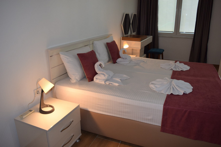 Bedroom 3, Güden Pearl Apart Hotel, Antalya
