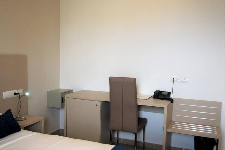 Bedroom 3, Hotel Roca Bella, Baleares