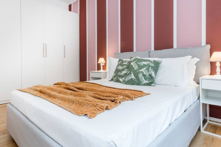 Bedroom 2, JOIVY Lotto Square Apartment 2, Milano