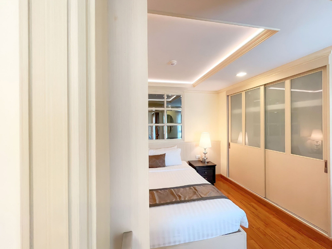 Bedroom 12