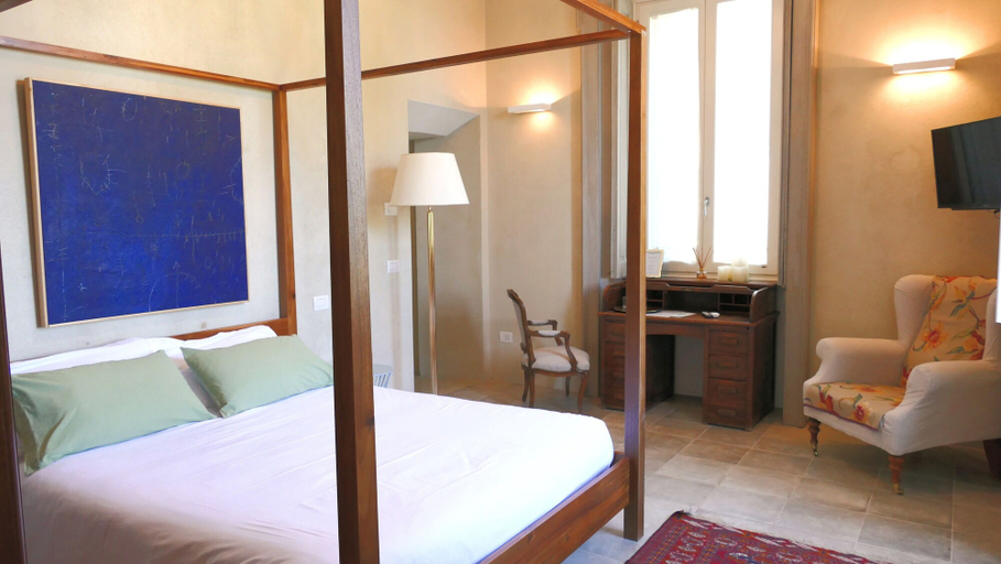 Bedroom 4, White Lilac romantic B&B adults only, Novara