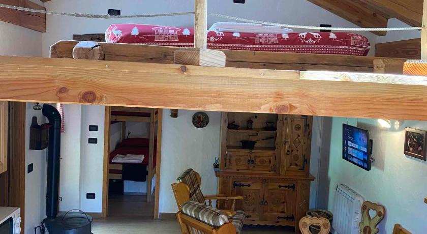 Bedroom 2, Casa Ornella - Baita Lavachey, Aosta