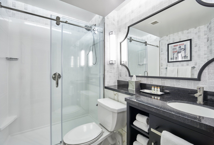Bathroom 4, Hotel Indigo CLEVELAND DOWNTOWN by IHG, Cuyahoga