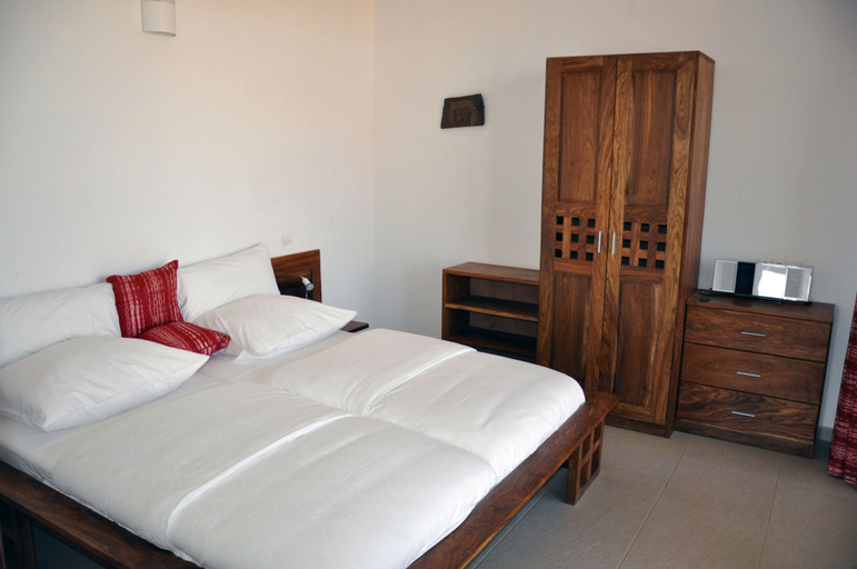 Bedroom 3, Leo's Beach Hotel & Restaurant - Adults Only, Kombo Saint Mary