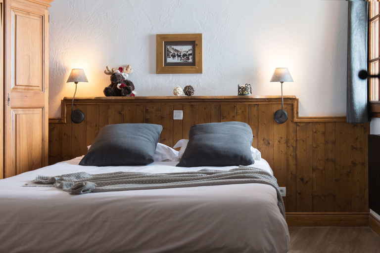 Bedroom 4, CGH Résidences & Spas les Chalets du Soleil, Savoie
