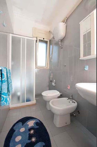 Bathroom, Le Piramidi Appartamenti, Lecce