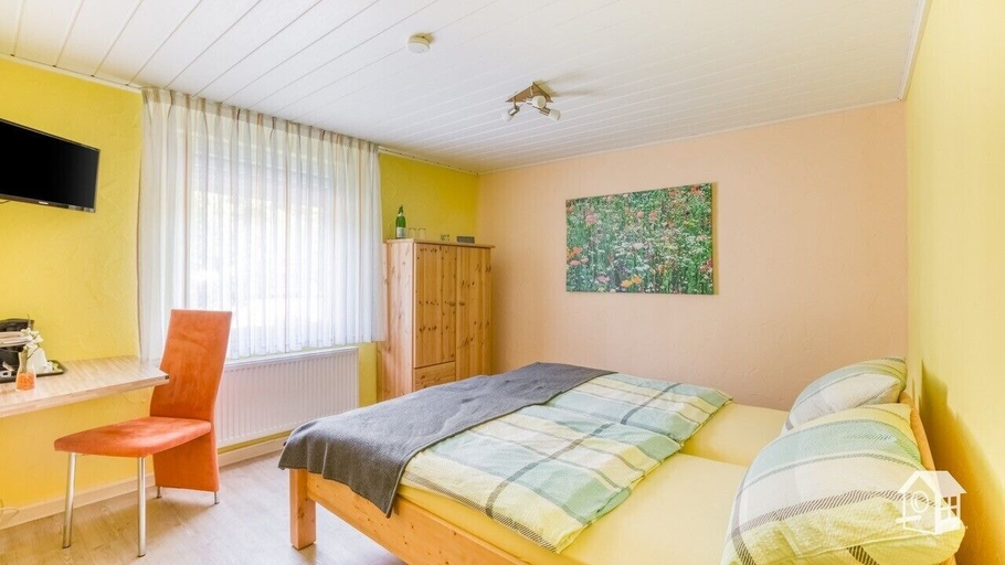 Bedroom 5, Gästehaus zum Rothaarsteig, Siegen-Wittgenstein