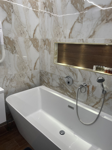 Bathroom 3, Park Avenue Hotel, London
