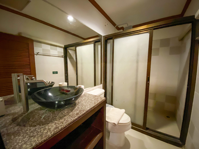Bathroom 4, Morning Star Resort, Ko Phangan