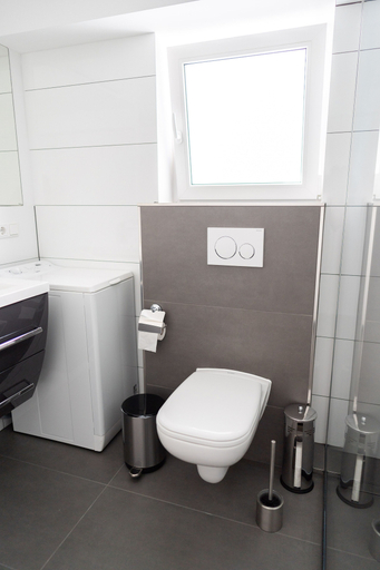 Bathroom 3, Business Apartments Ost, Mettmann