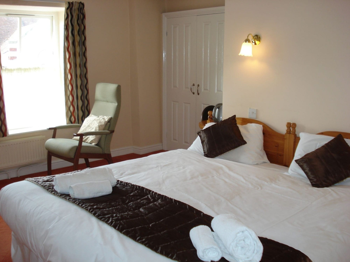 Bedroom 5, The Malt House, Gloucestershire