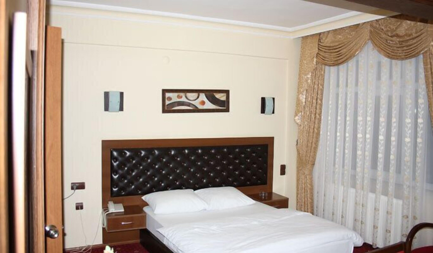 Bedroom 4, Sandikci Hotel, Merkez