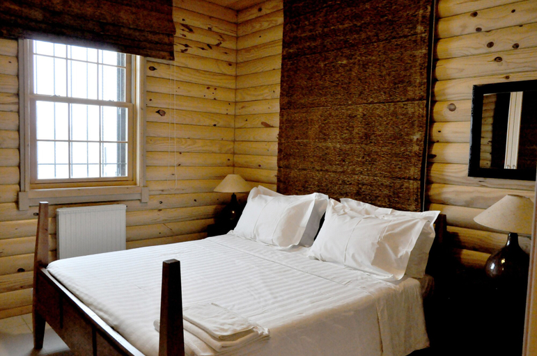 Bedroom 3, Chalet de Charme, Bcharre
